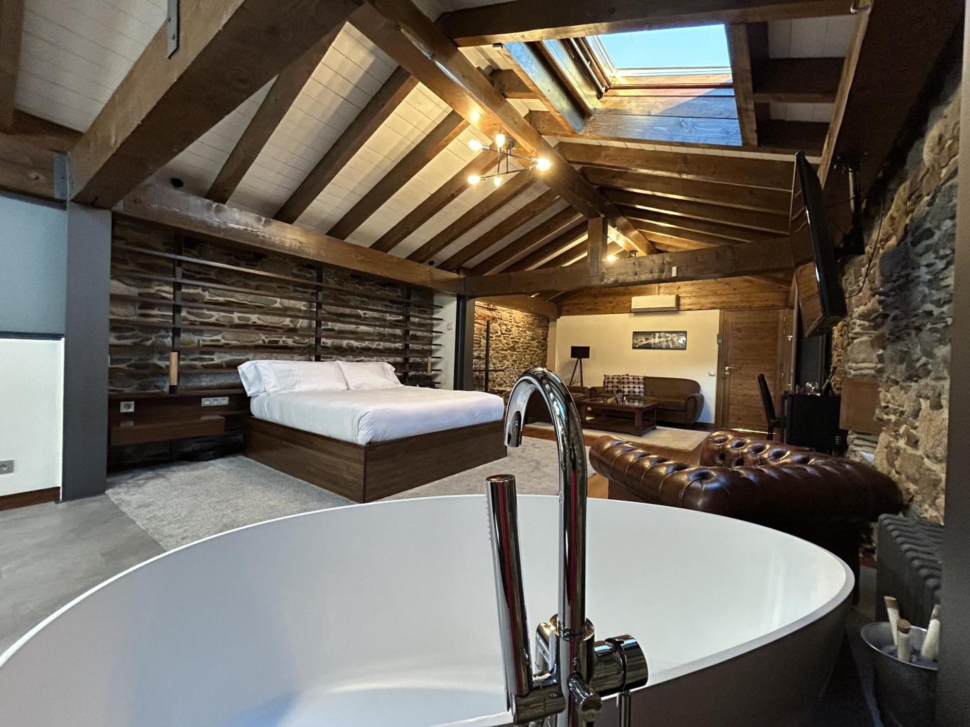 Bed and Breakfast Mas Farner - Adults Only Llivia Habitación foto