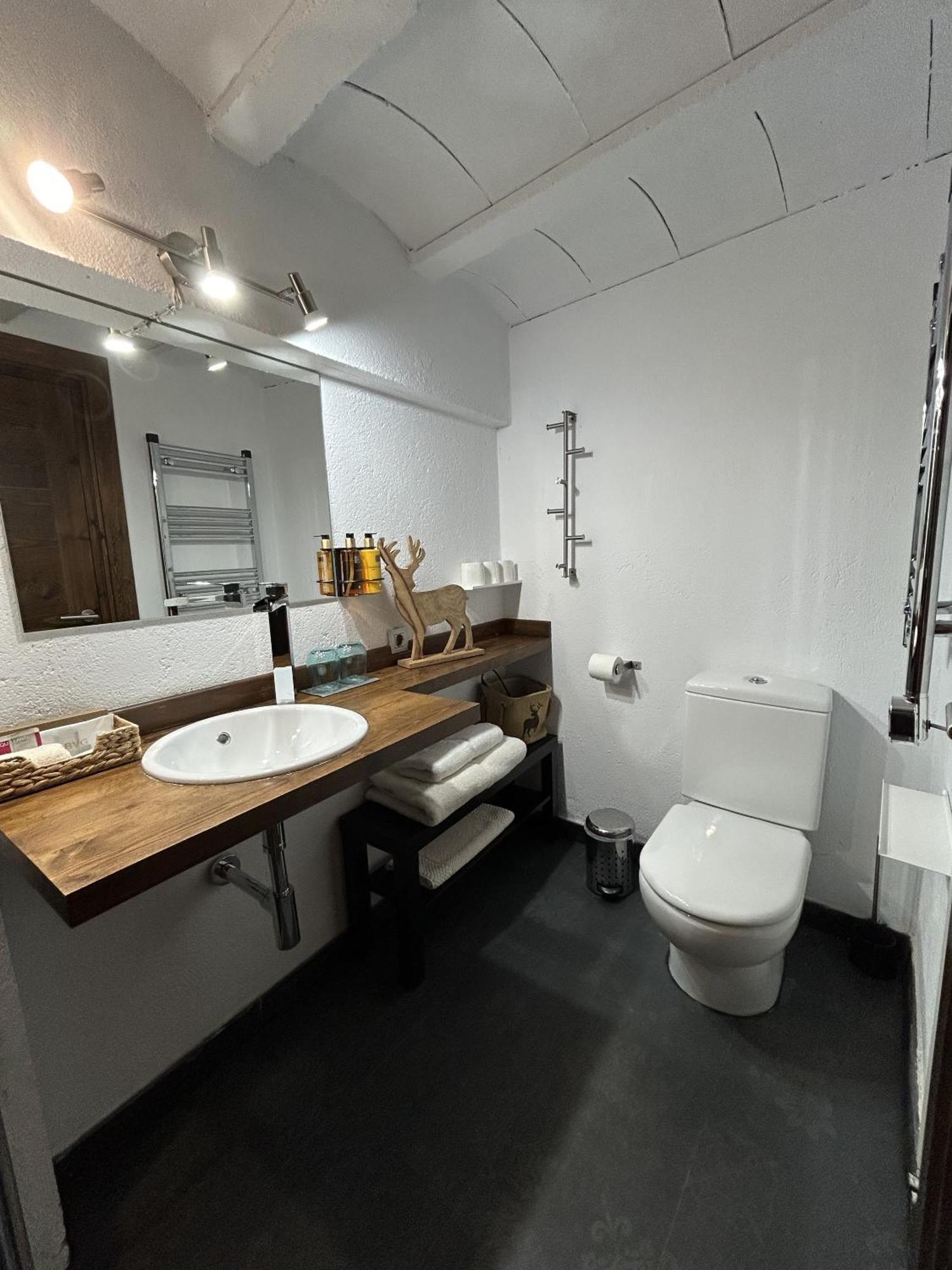 Bed and Breakfast Mas Farner - Adults Only Llivia Habitación foto