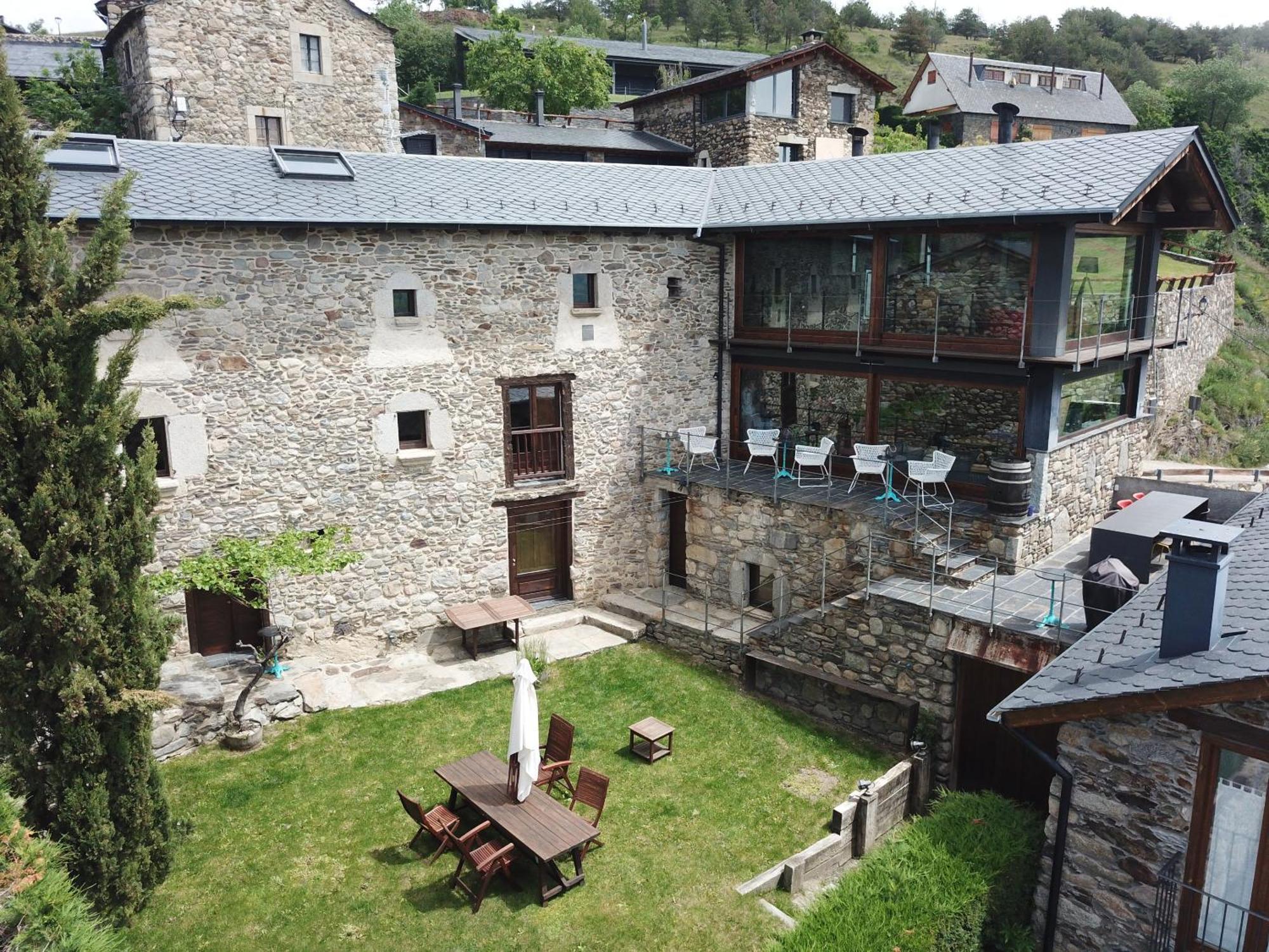 Bed and Breakfast Mas Farner - Adults Only Llivia Exterior foto